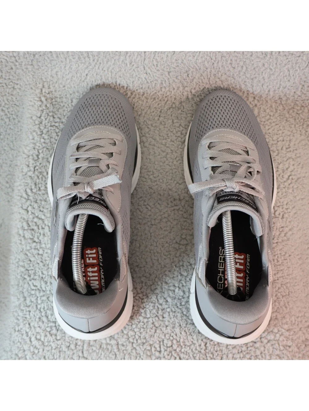 Skechers Hands Free Verse Swift Fit Men sz 11 Sneakers Gray